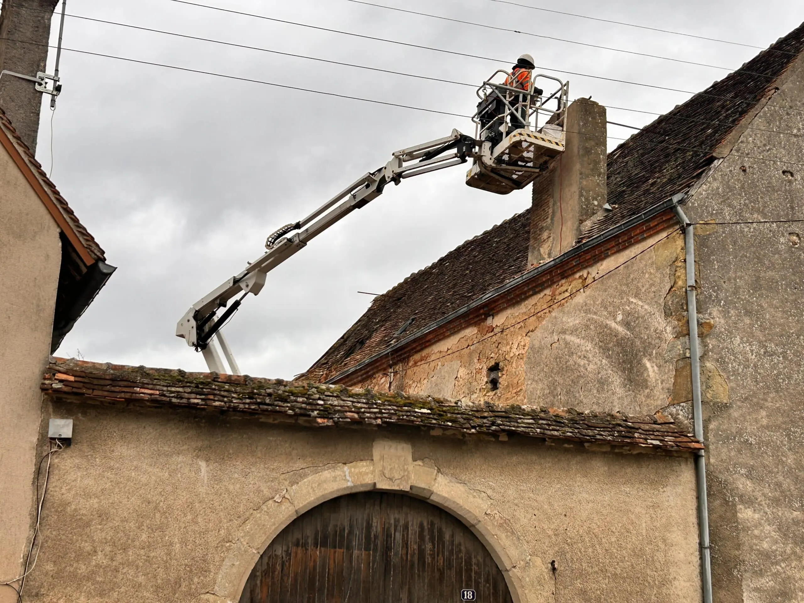AC Du Propre, experts en démolition et nettoyages difficile dans la région Centre
